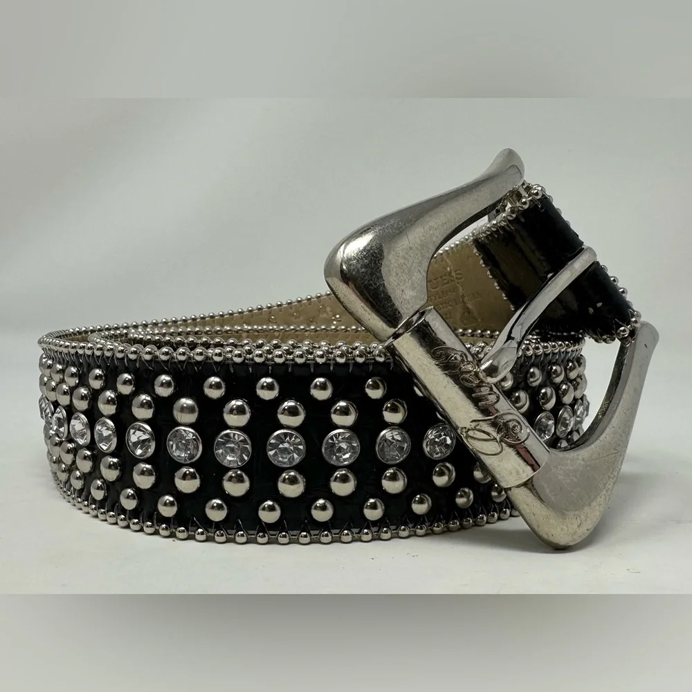 Guess‎ Women’s Western Rhinestone Studded Belt Silver Buckle Black XL - Flaw